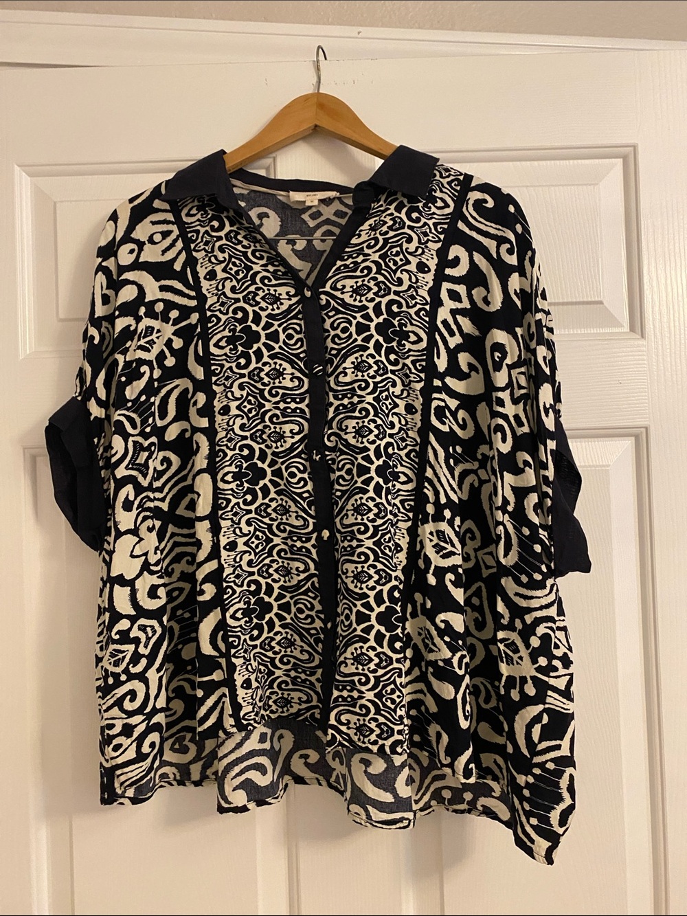 Navy Blue & White Printed Short-Sleeve Tunic Blouse